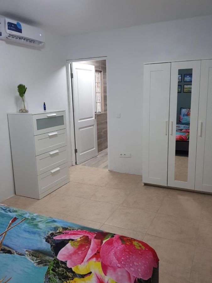 4-Pers Accomodatie Julianadorp, Curacao Willemstad Buitenkant foto