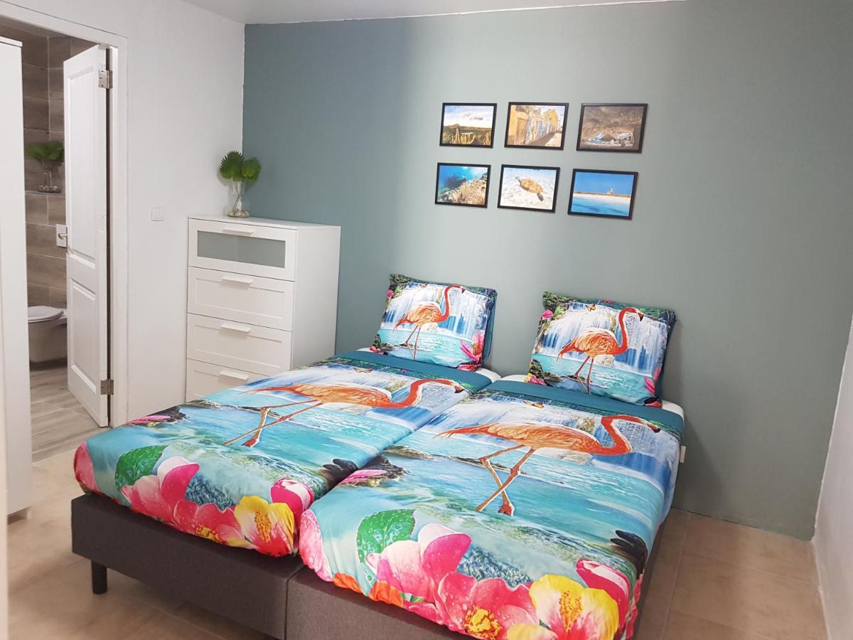 4-Pers Accomodatie Julianadorp, Curacao Willemstad Buitenkant foto